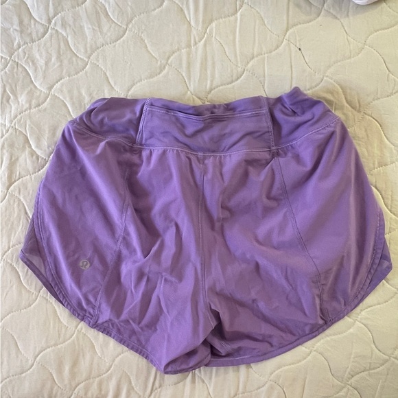 Lululemon Speed Up Shorts 4” Size 4 Purple - Picture 2 of 2